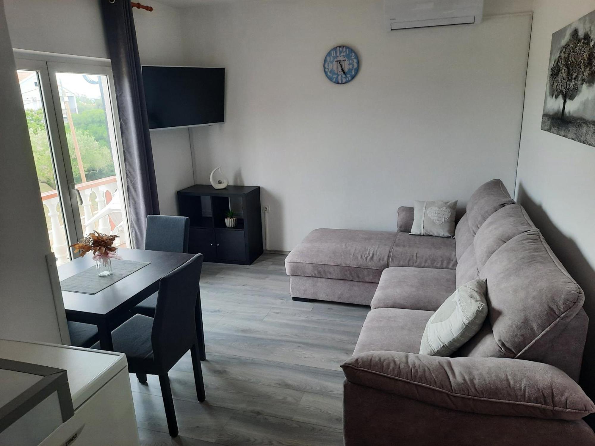 Apartments Brkovic Sukošan Quarto foto